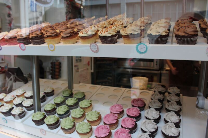 Bertie's cupcakery food Wendy Experience Paris - tips from a traveling artisan