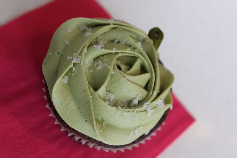 Pistachio cupcake food Wendy Experience Paris - tips from a traveling artisan