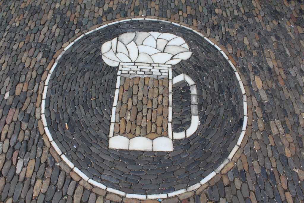 pavement mug Wendy Five things to do in Freiburg im Breisgau 16