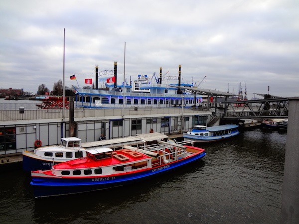 Photo 1 Cheryl Sunday Morning at the Hamburg Fish Market 16