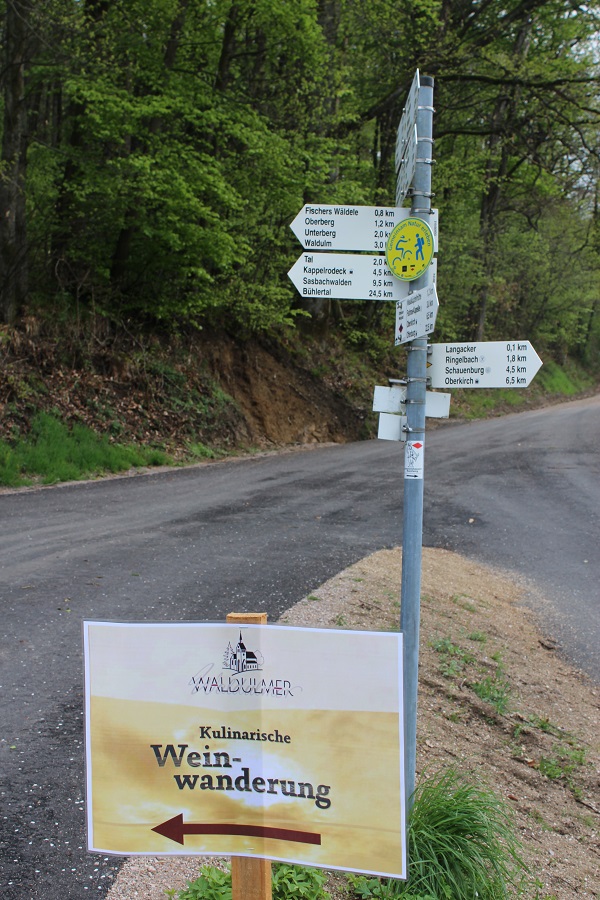 MIG - wine walk signage Wendy Wine Walks near Stuttgart May 16