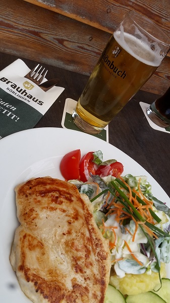 MIG - schonbuch salad Wendy The beer gardens (Biergarten) of Stuttgart August 16