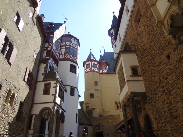 photo 8 Cover photo Cheryl The Dramatic Burg Eltz August 16